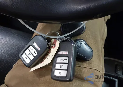 2016 Honda Cr-V Touring из США, поврежденный, VIN 5J6RM4H92GL089952